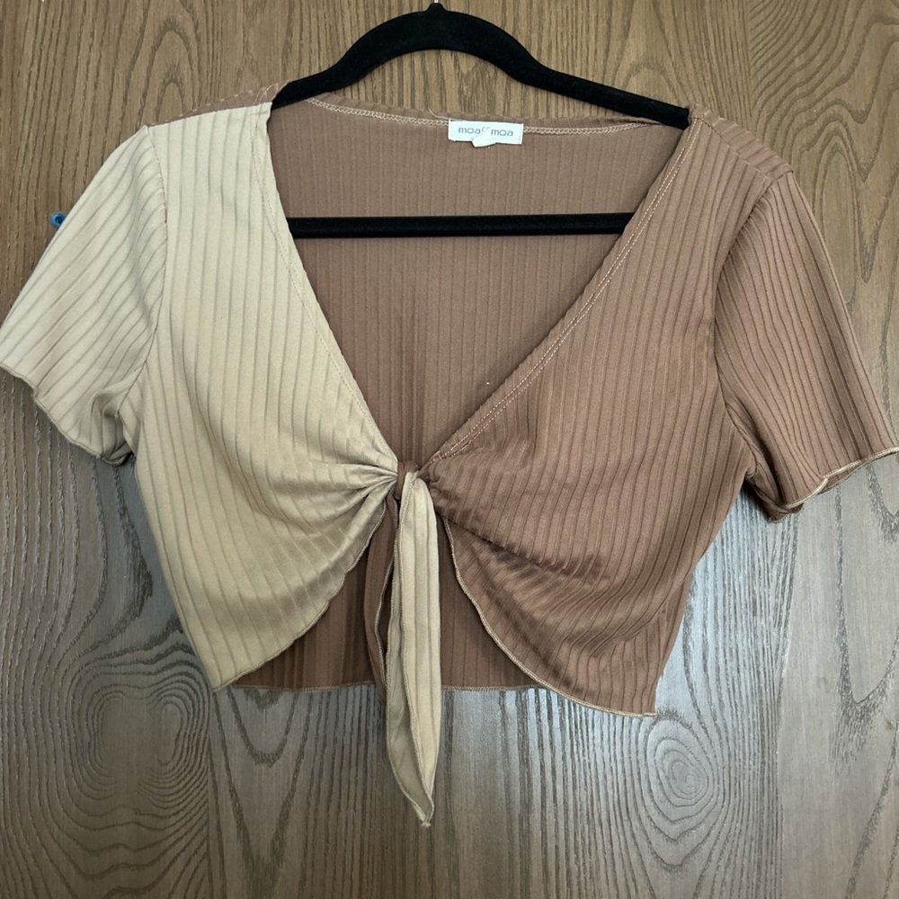 Cropped Brown Tied Shirt